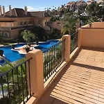 Laegenhet Med 4 Pooler, Gym, Restaurang & Spa Jaette Naera Puerto Banus & Golf