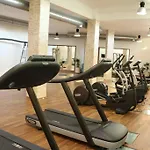 Laegenhet Med 4 Pooler, Gym, Restaurang & Spa Jaette Naera Puerto Banus & Golf