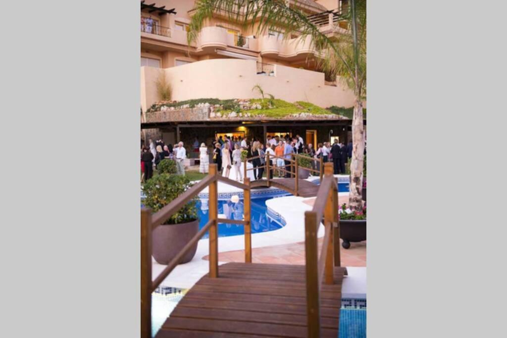 Apartament Lagenhet Med 4 Pooler, Gym, Restaurang & Jatte Nara Puerto Banus & Golf Marbella
